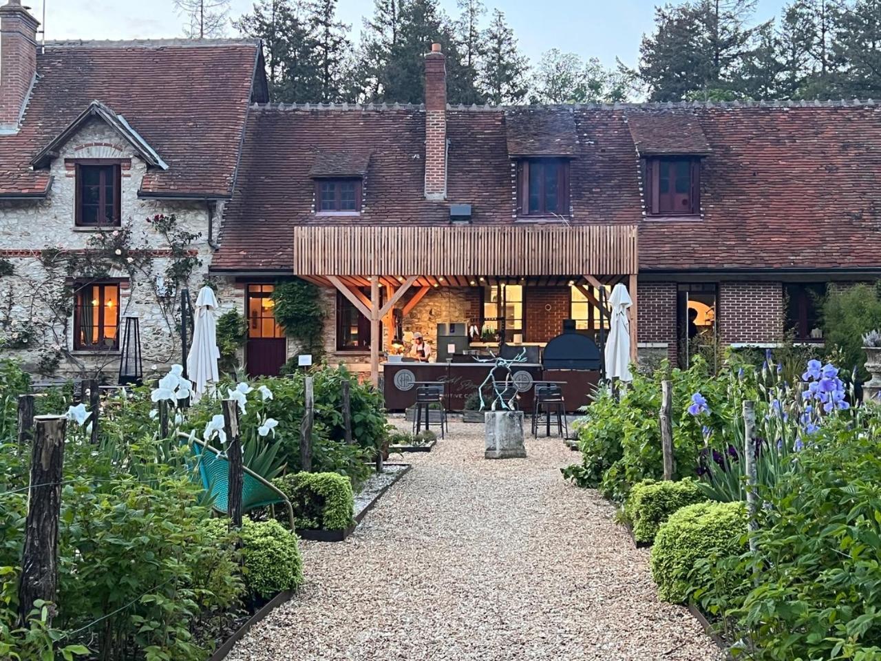 Loire Valley - Hotel 2*